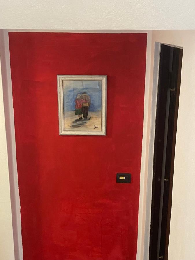 La Casa Di Pucci Nel Borgo Affrescato Di Parlasco Cortenova Bagian luar foto