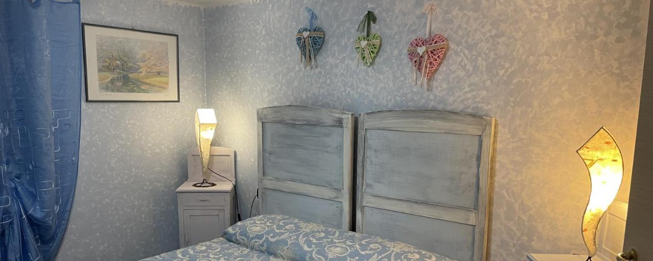 La Casa Di Pucci Nel Borgo Affrescato Di Parlasco Cortenova Bagian luar foto